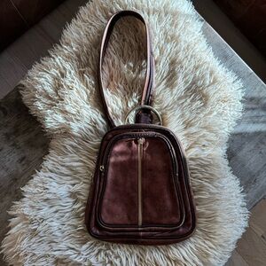 ITALIAN LEATHER CONVERTIBLE BACKPACK/CROSSBODY BAG